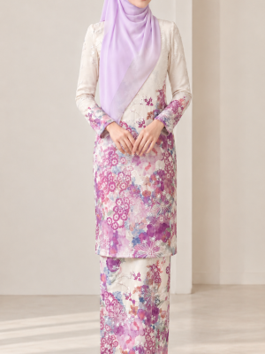 Kurung Selena